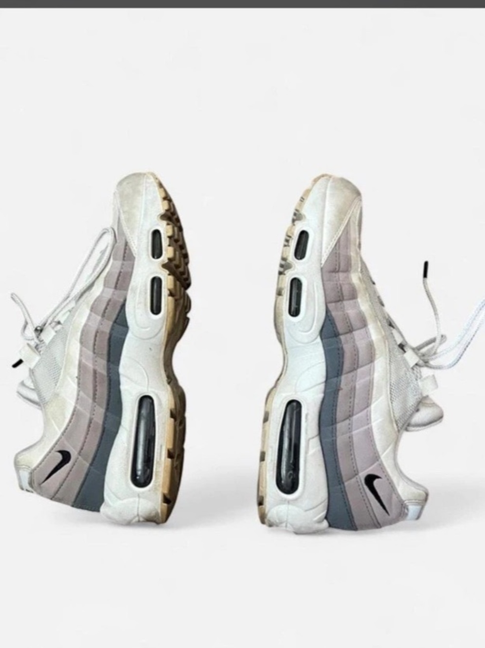 Nike Air Max 95 Sneakers Gray & Pink US 8.5